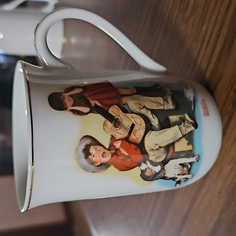 H.M.I. 1981 Norman Rockwell "Sour Note" Teacup Mug - 24k Trim - EC